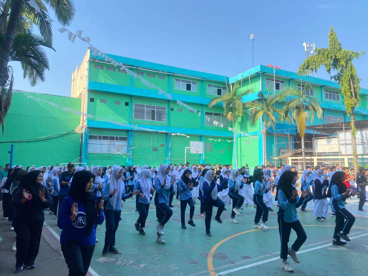 Kegiatan Muroja'ah dan Senam Pagi Jum'at